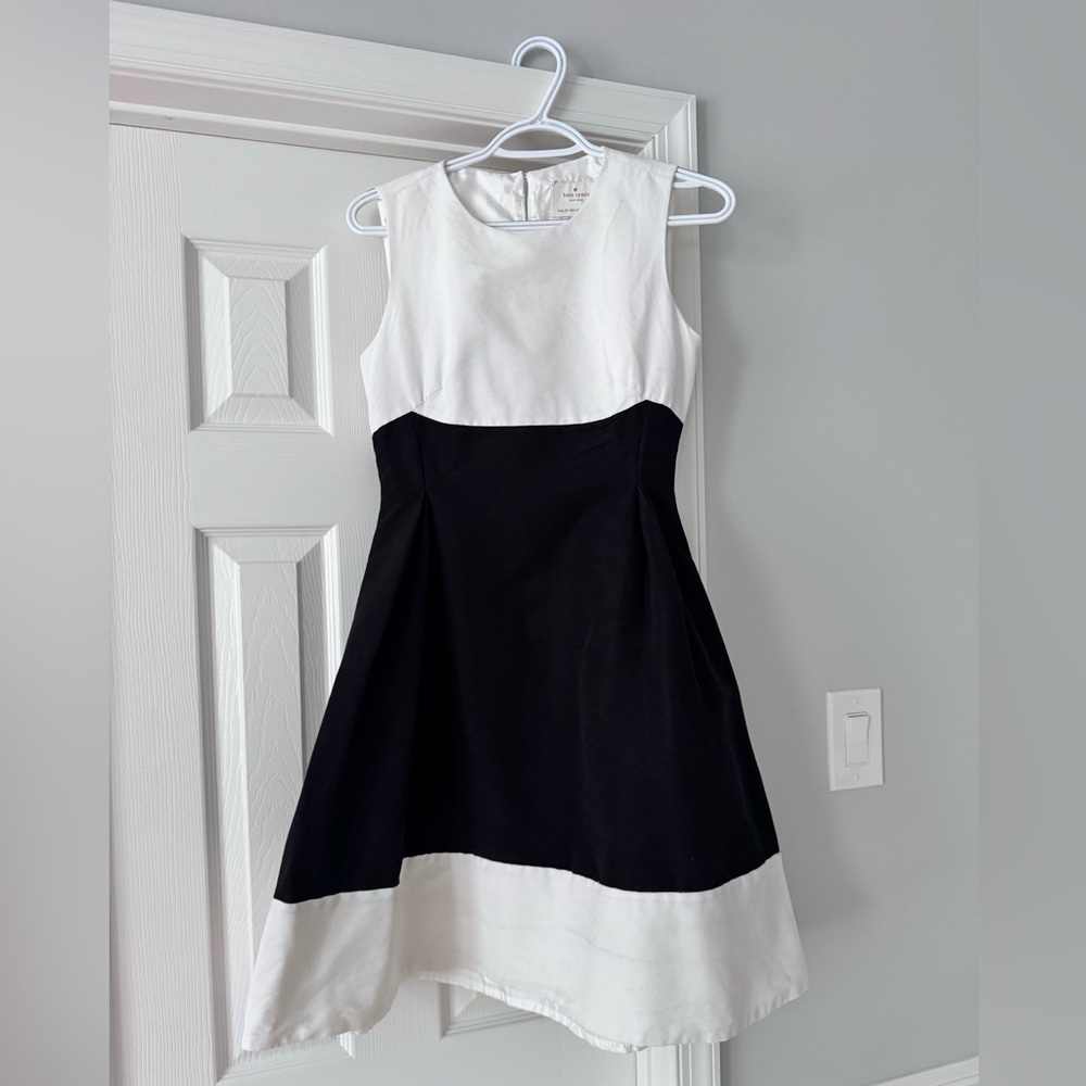 Black and White Sleeveless Dress
